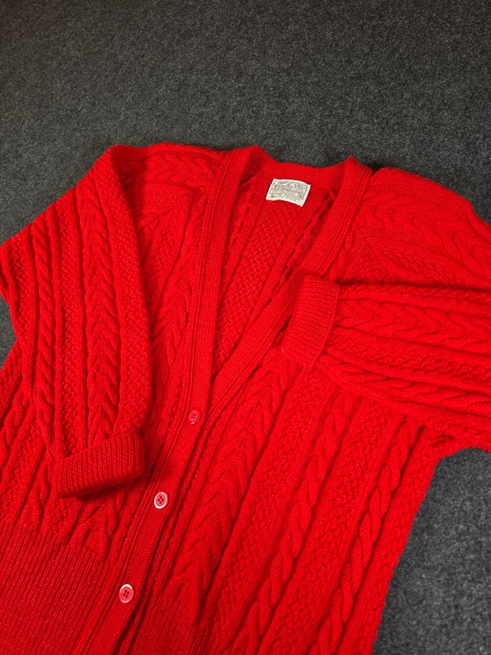 Pendleton Women's Medium Red Cable Knit Wool Cardigan Made USA Vintage Sweater